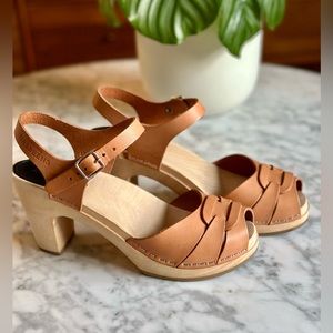 Swedish Hasbeens Peep Toe Super High in Nature sz.37